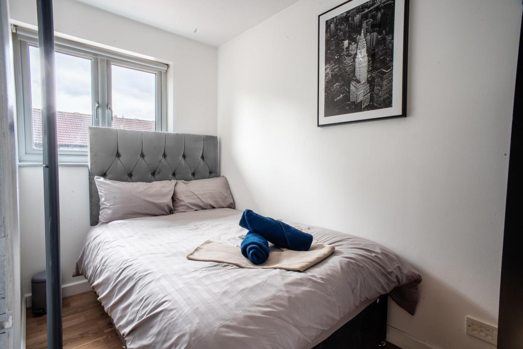 Shard View 3 Bed Entire Home ลอนดอน ภายนอก รูปภาพ