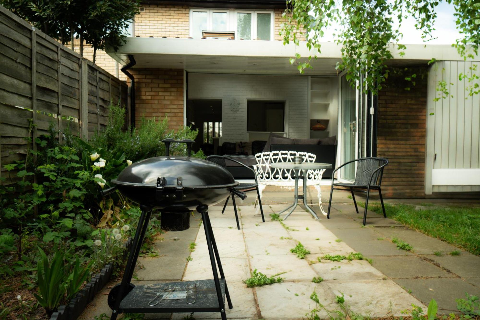 Shard View 3 Bed Entire Home ลอนดอน ภายนอก รูปภาพ