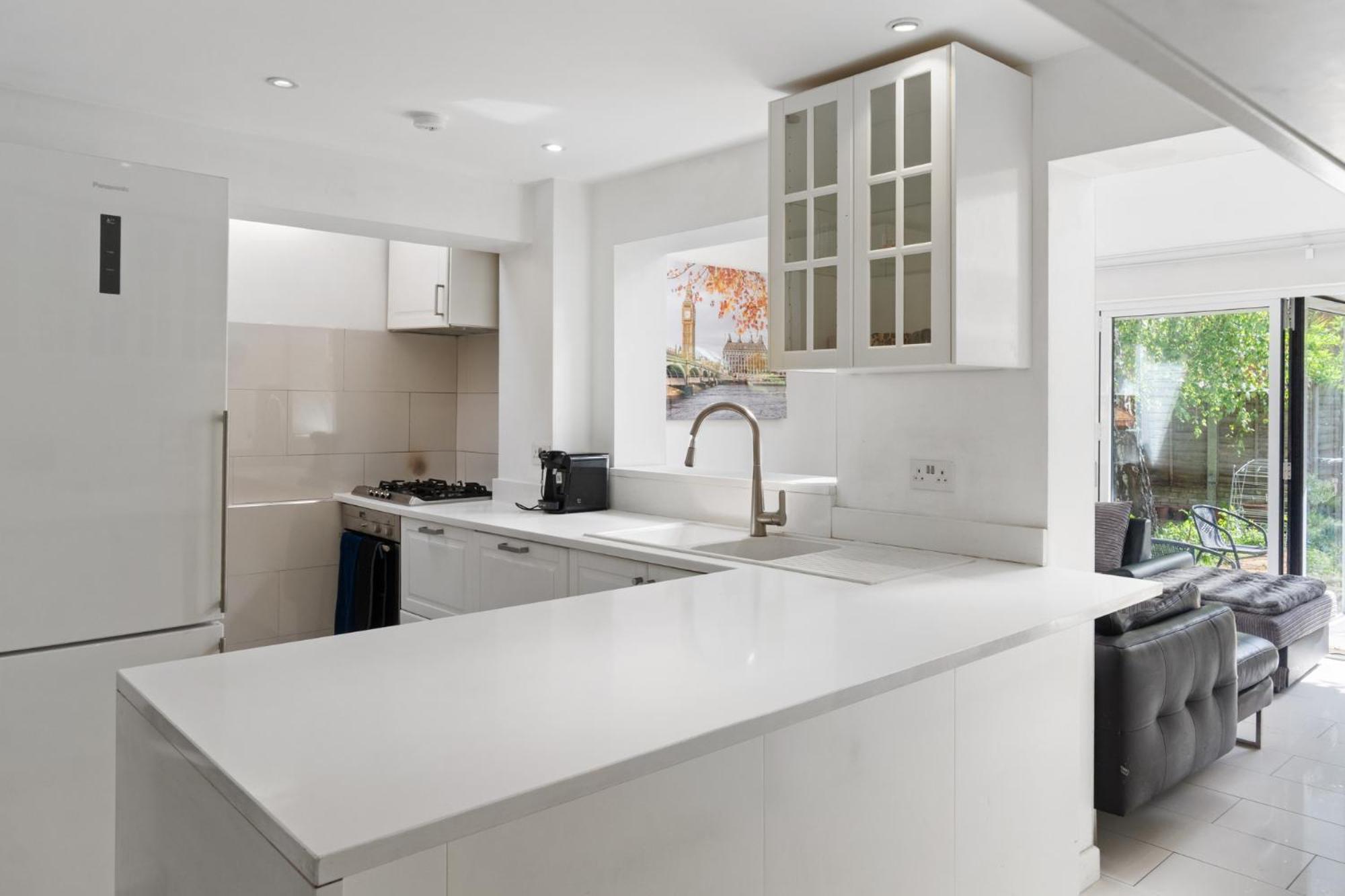 Shard View 3 Bed Entire Home ลอนดอน ภายนอก รูปภาพ